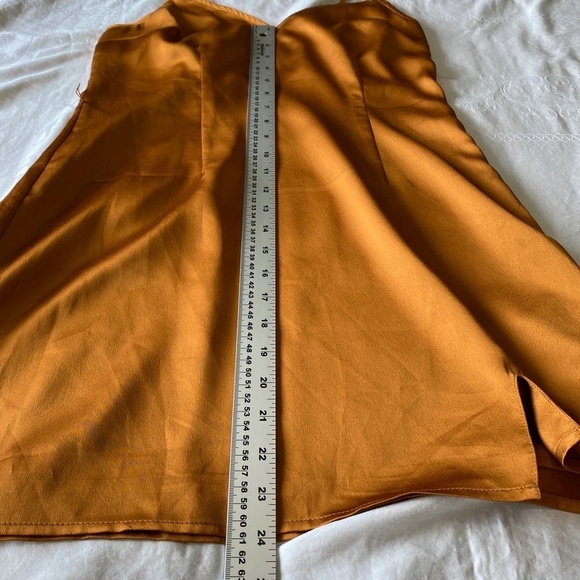 Abercrombie‎ & Fitch NWT Women's Golden Brown/Orange Satin Camisole Top Size MP - Picture 15 of 16